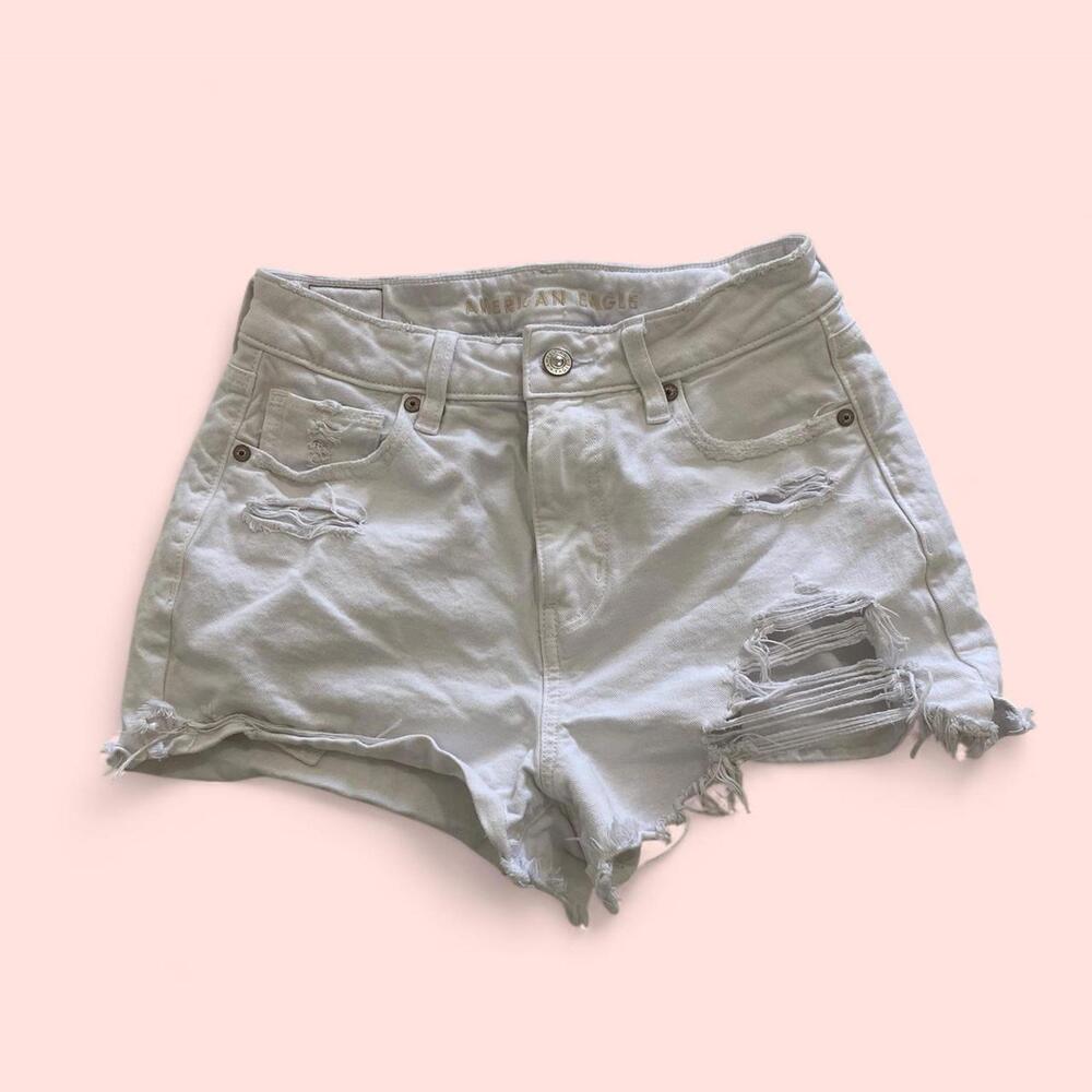 American eagle mid-waisted denim shorts